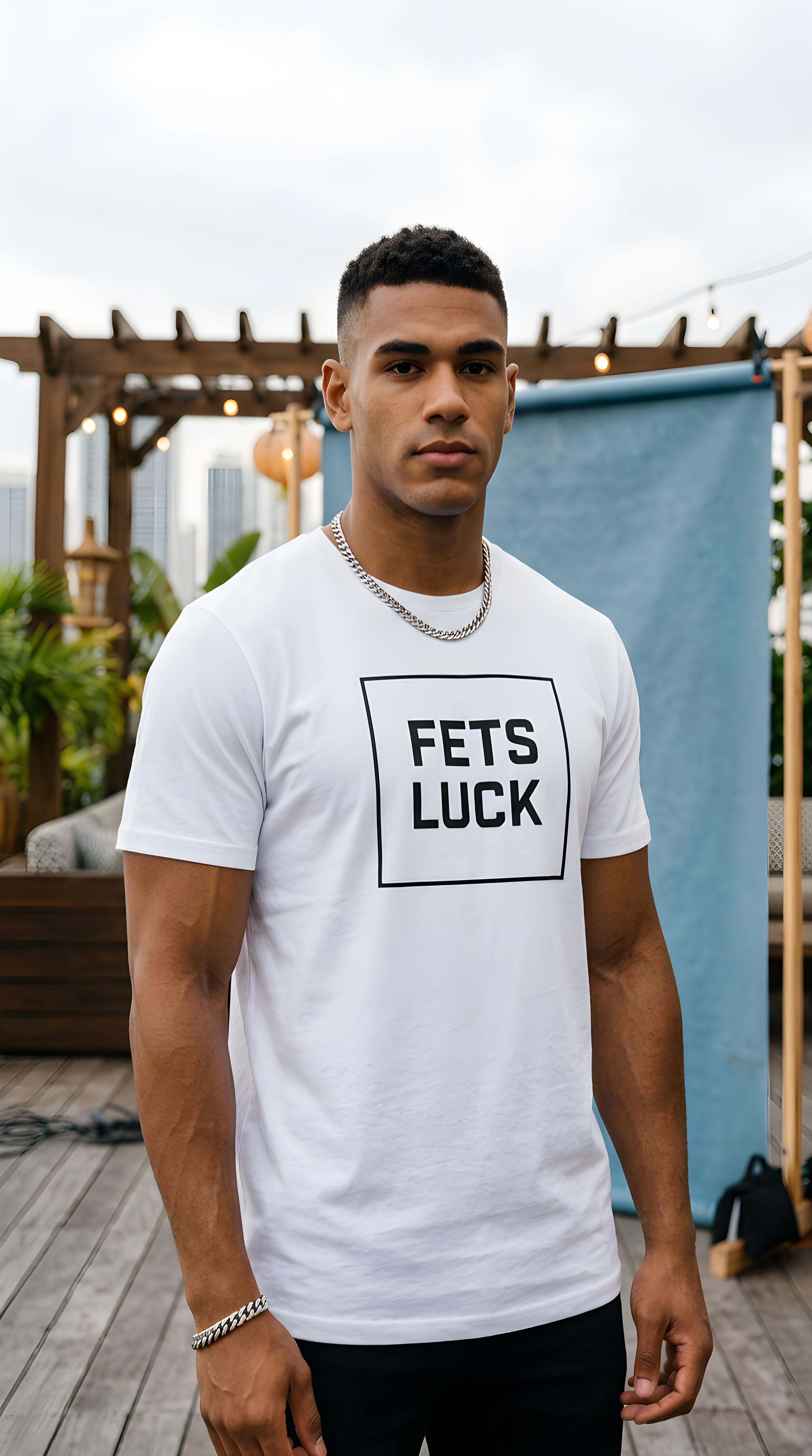 MENS 'FETS LUCK'