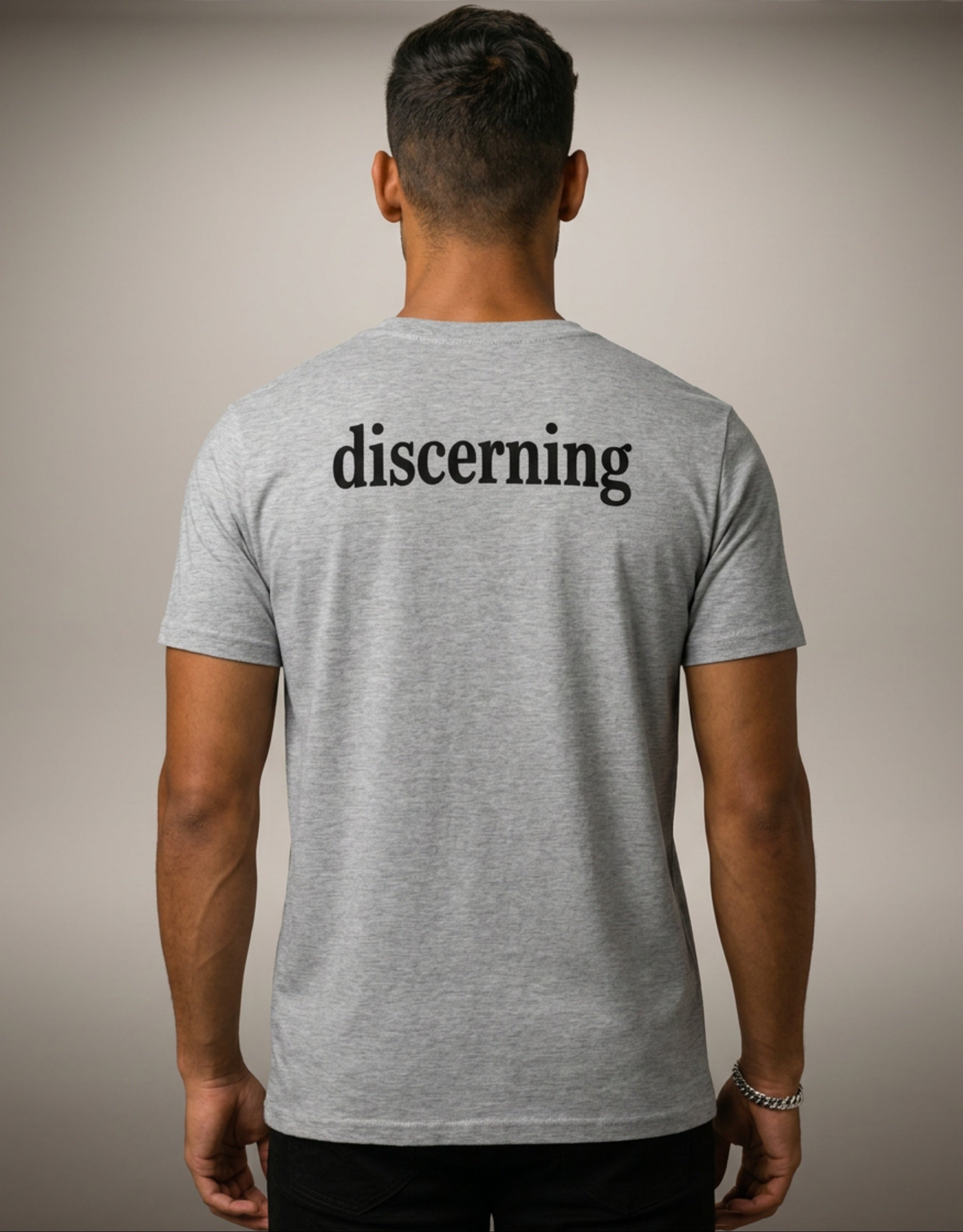 MENS 'DICERNING' organic mid-light TEE