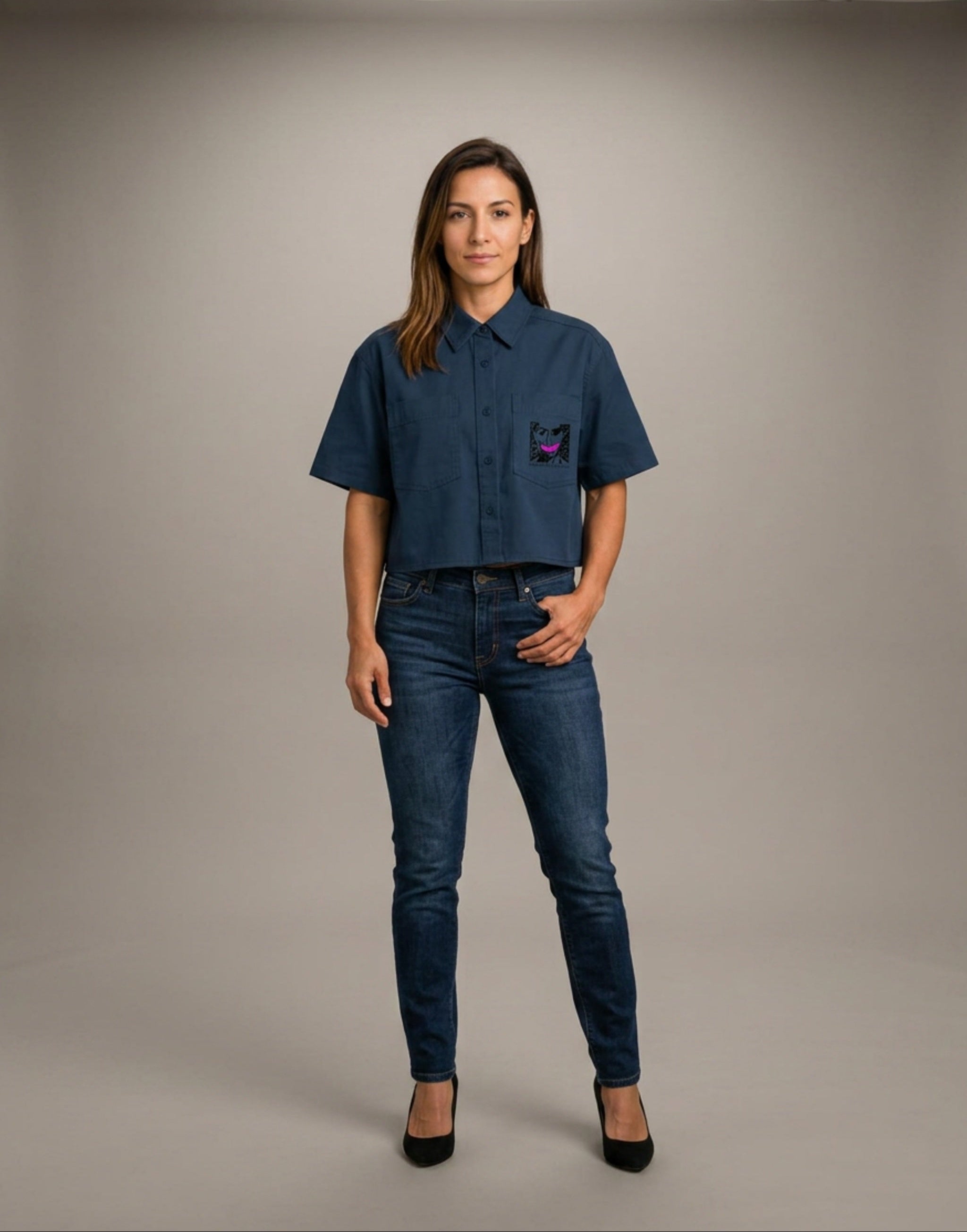 WOMENS ' FILTERED REALITY ' Crop Short Sleeve Shirt