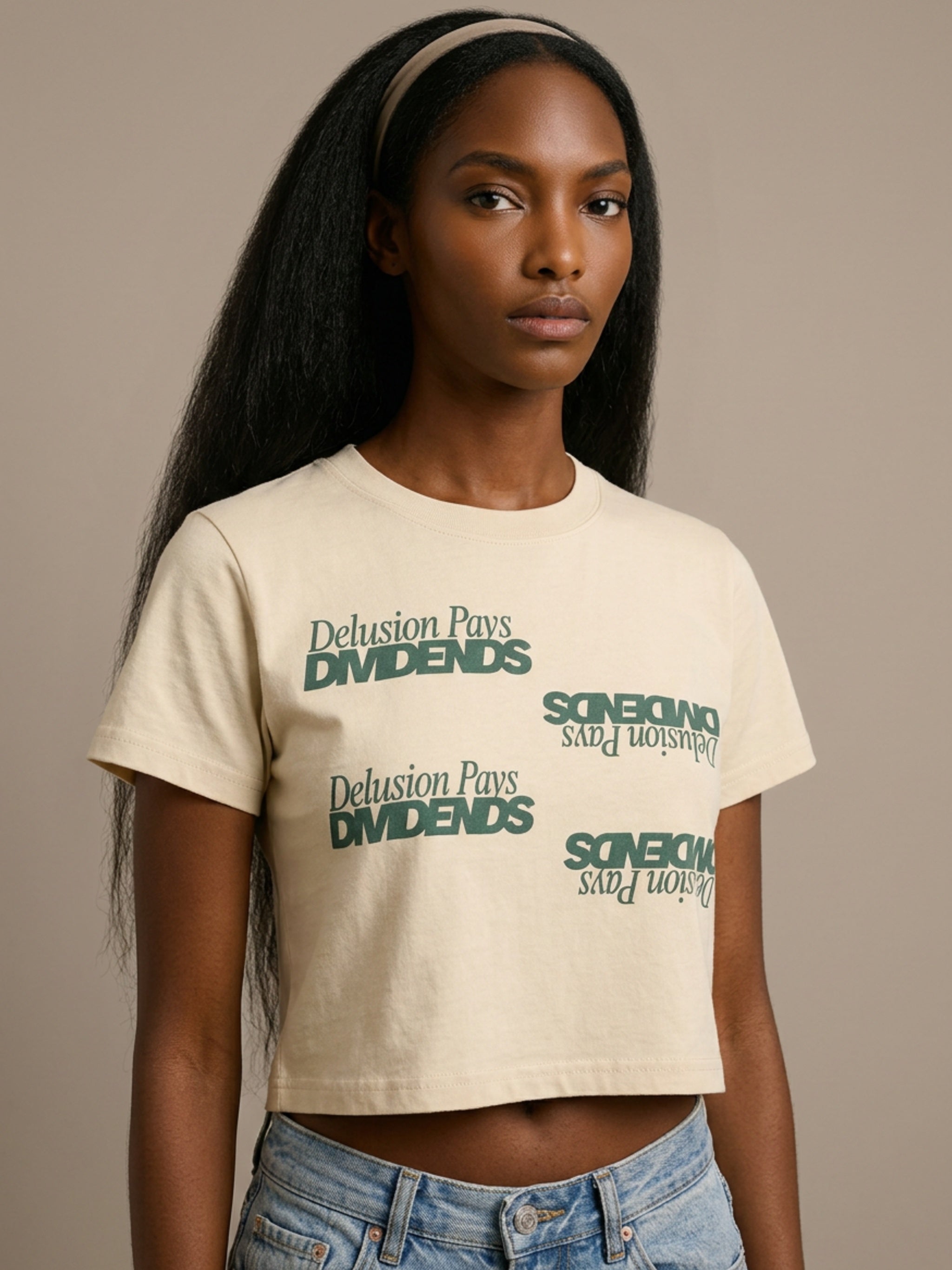 WOMENS ' DELUSIONAL DIVIDENDS ' Mineral Wash Cotton Crop TEE