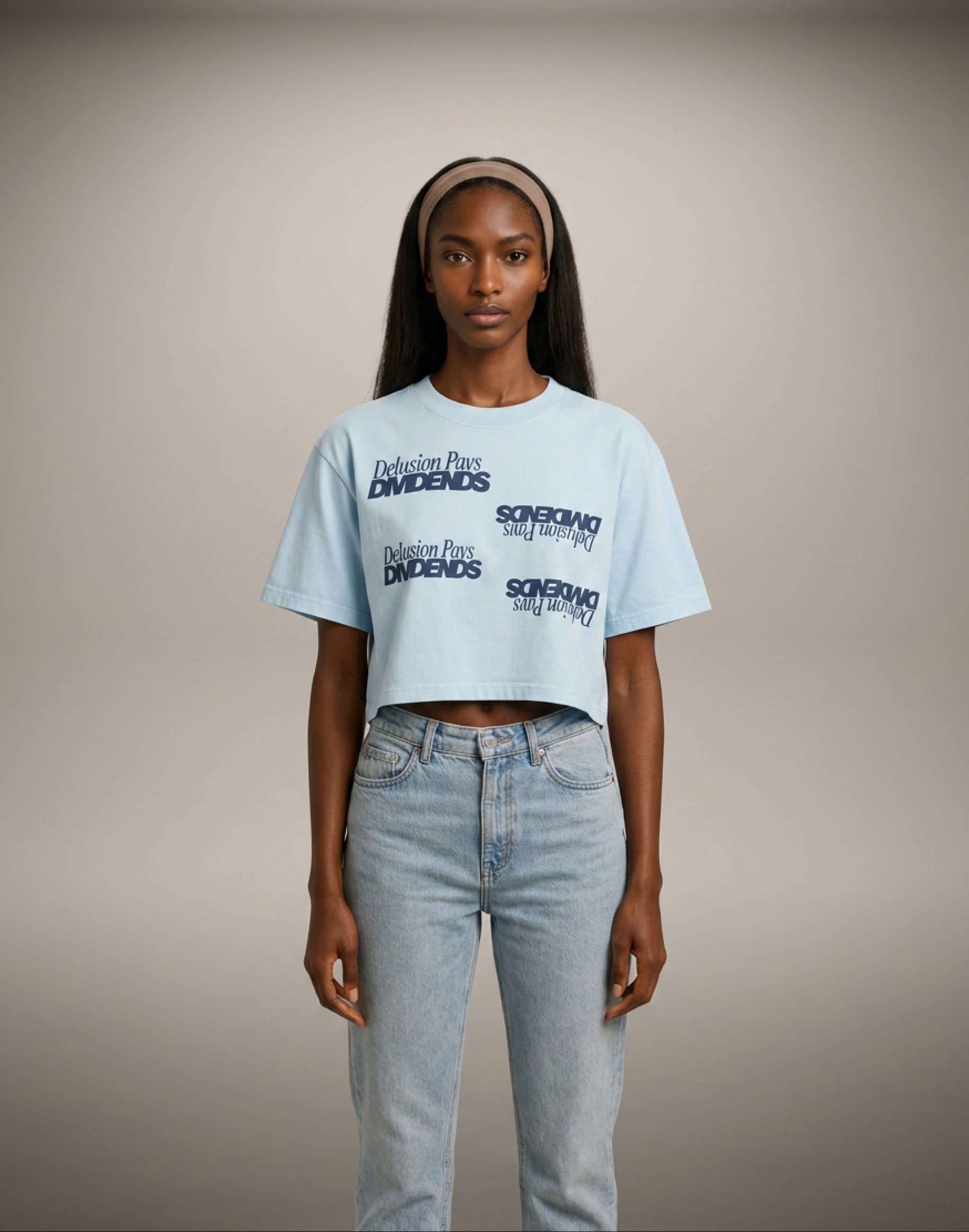 WOMENS ' DELUSIONAL DIVIDENDS ' Mineral Wash Cotton Crop TEE