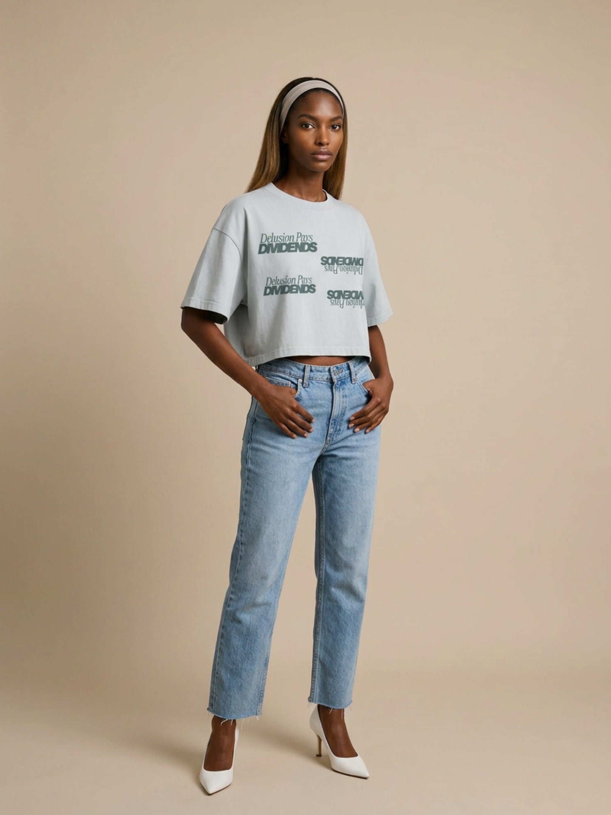 WOMENS ' DELUSIONAL DIVIDENDS ' Mineral Wash Cotton Crop TEE