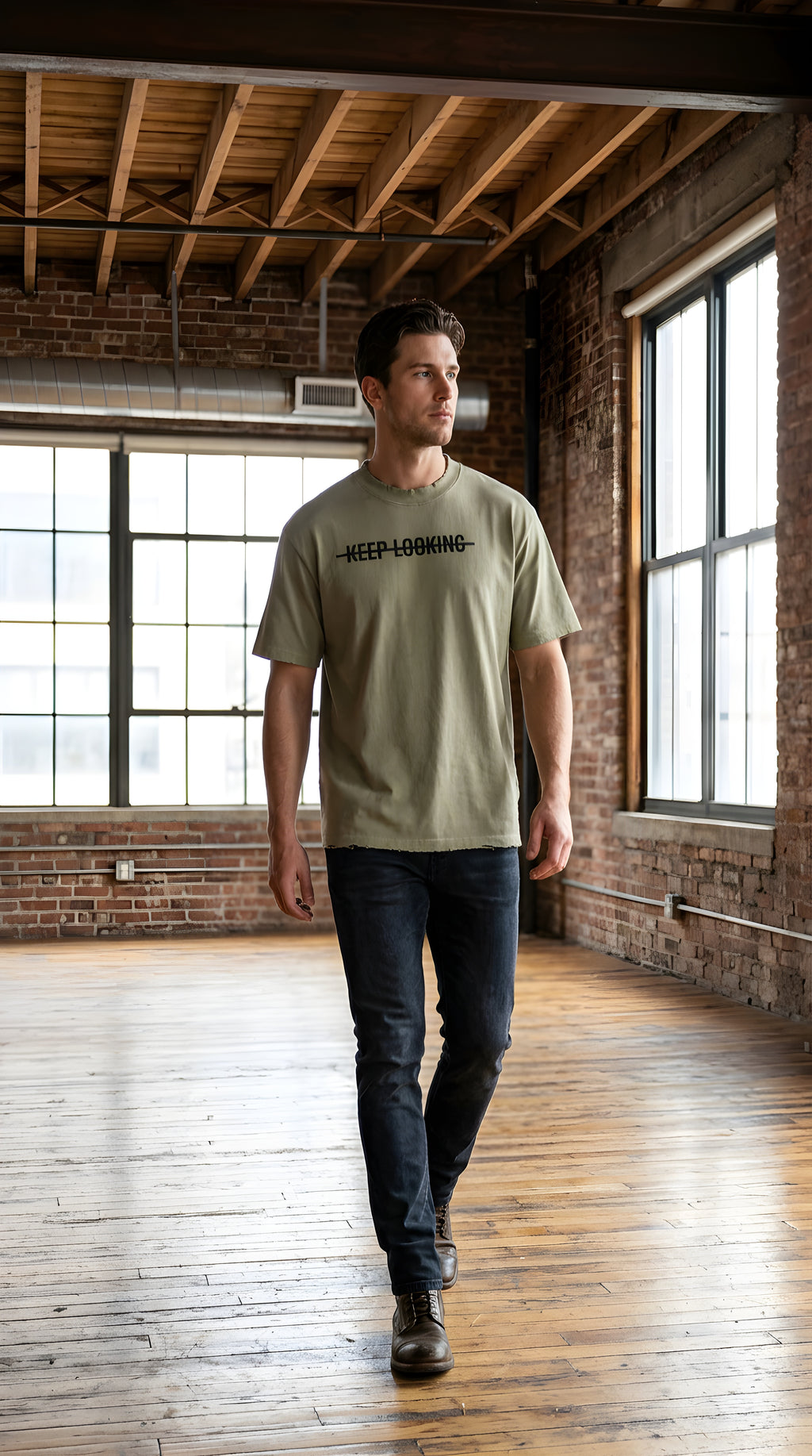 Mens 'KEEP LOOKING' Heavyweight Vintage Washed Frayed Tee